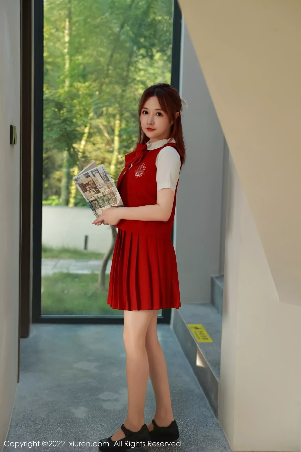 [XiuRen秀人网]第5652期养乐多写真  第1张-《94零社区》