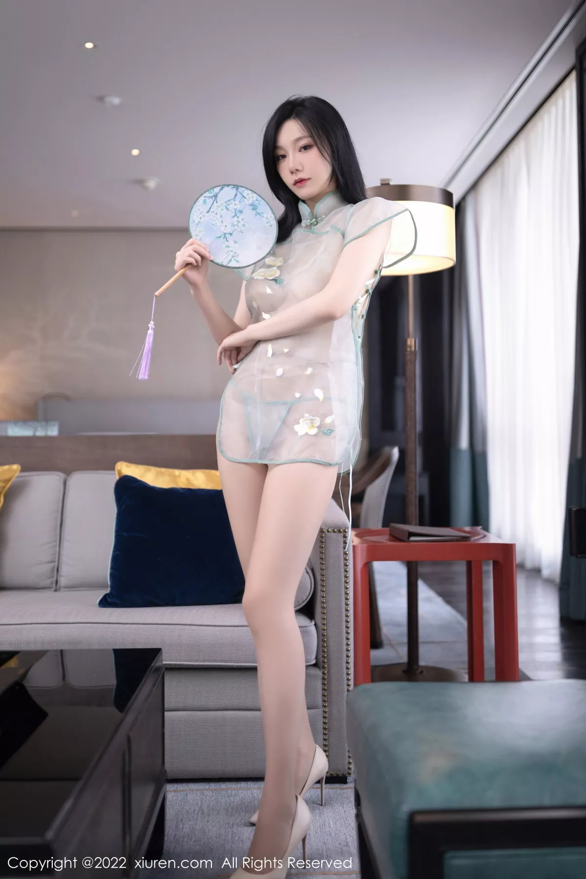 [XiuRen秀人网]第5689期安然写真  第2张-《94零社区》