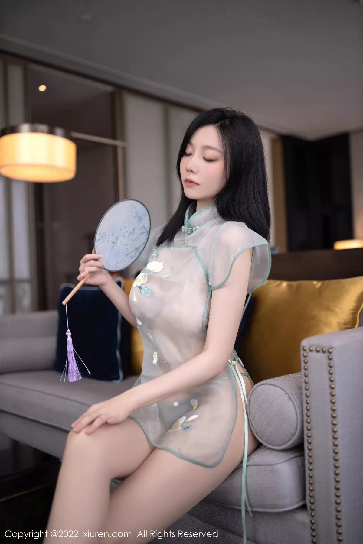 [XiuRen秀人网]第5689期安然写真  第3张-《94零社区》