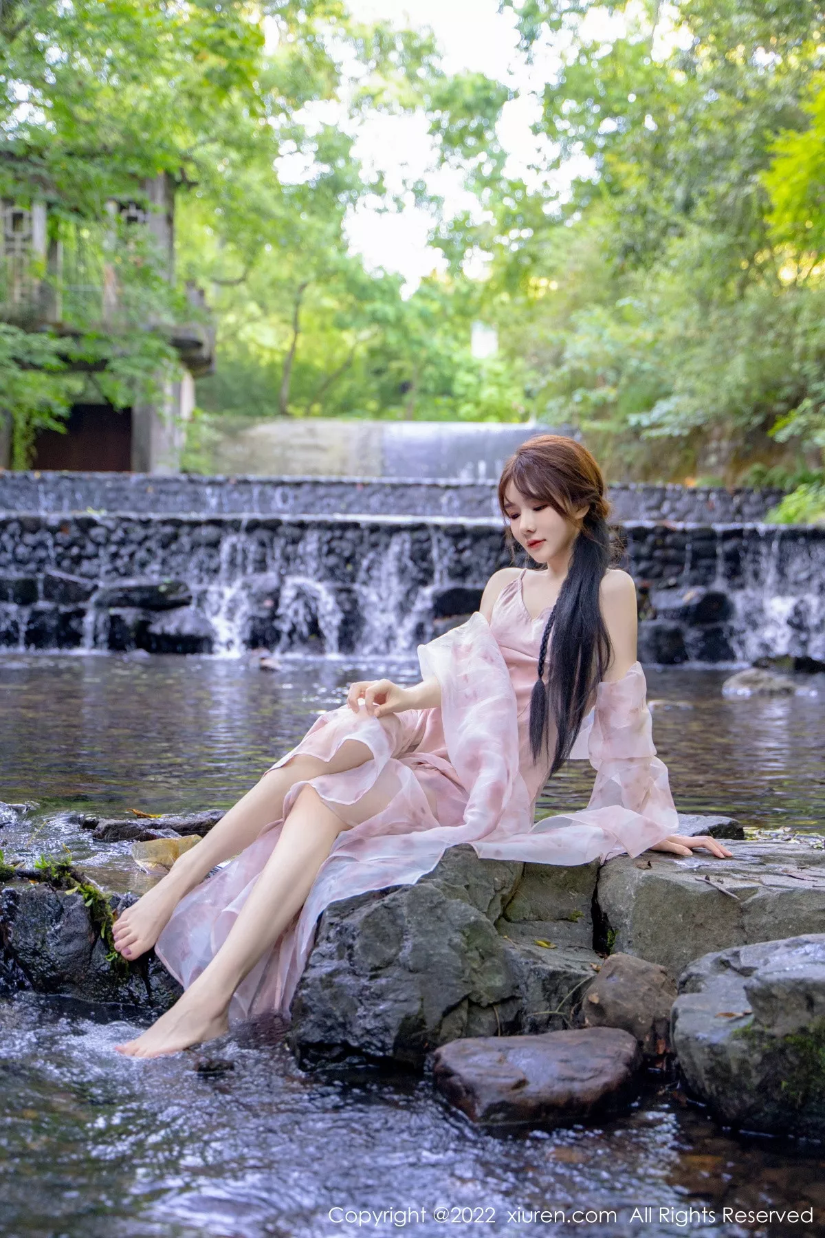 [XiuRen秀人网]第5690期婠婠么写真  第10张-《94零社区》