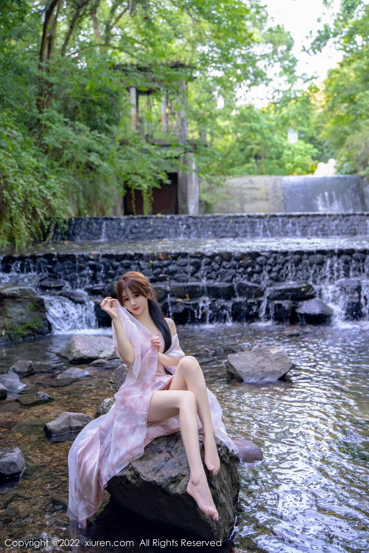 [XiuRen秀人网]第5690期婠婠么写真  第18张-《94零社区》