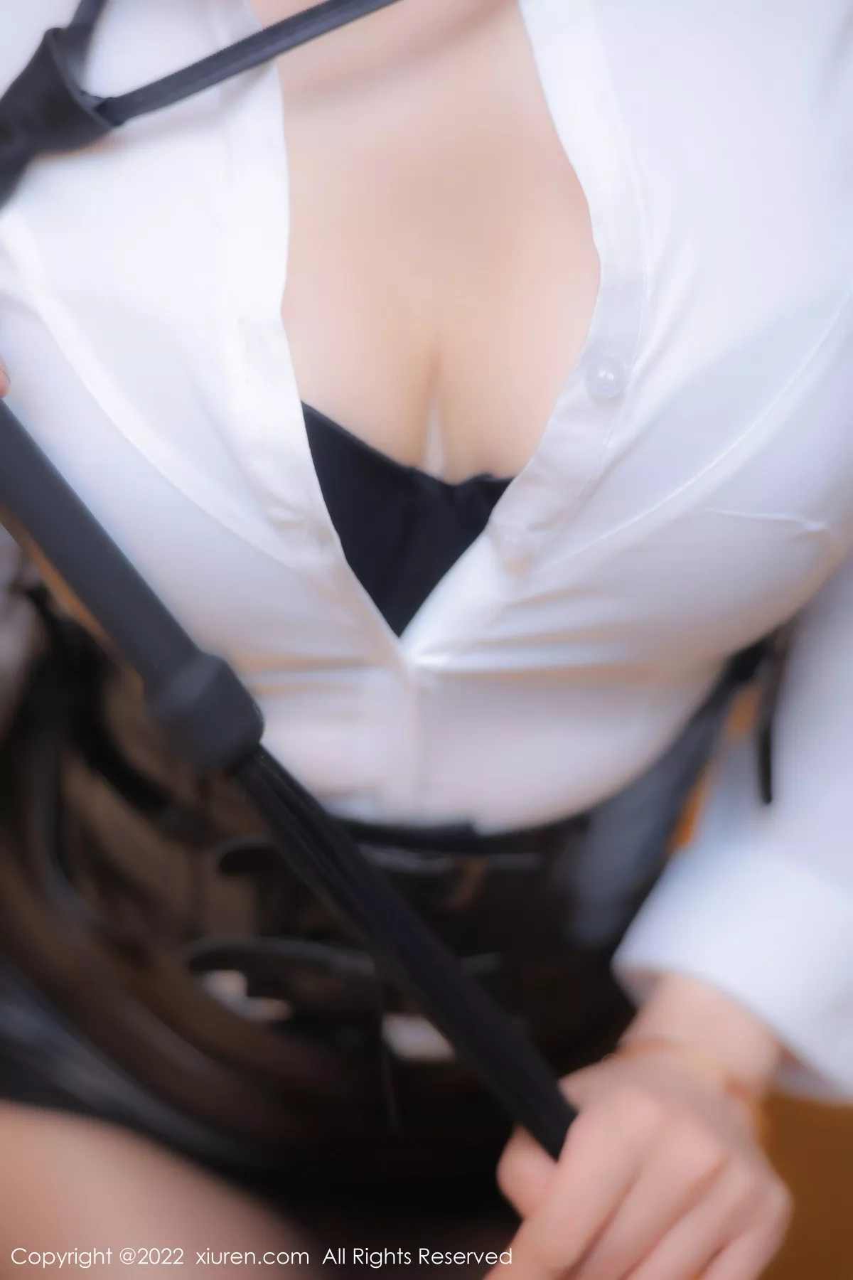 [XiuRen秀人网]第5687期果儿写真  第6张-《94零社区》