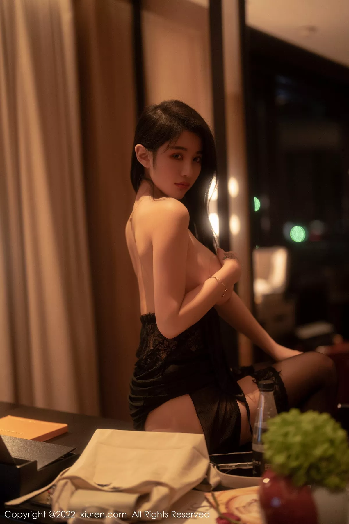[XiuRen秀人网]第5722期美七写真  第15张-《94零社区》