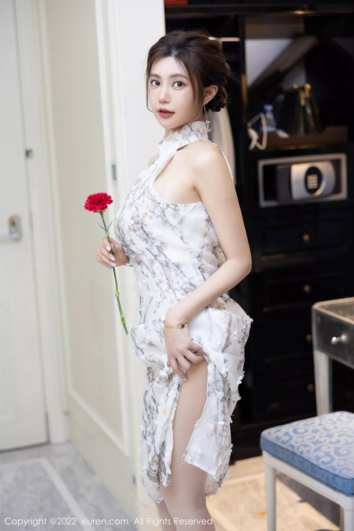 [XiuRen秀人网]第5713期绮里嘉写真  第7张-《94零社区》