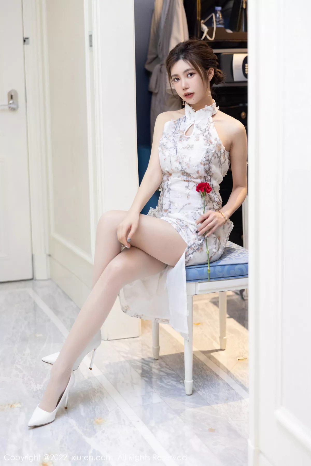 [XiuRen秀人网]第5713期绮里嘉写真  第11张-《94零社区》