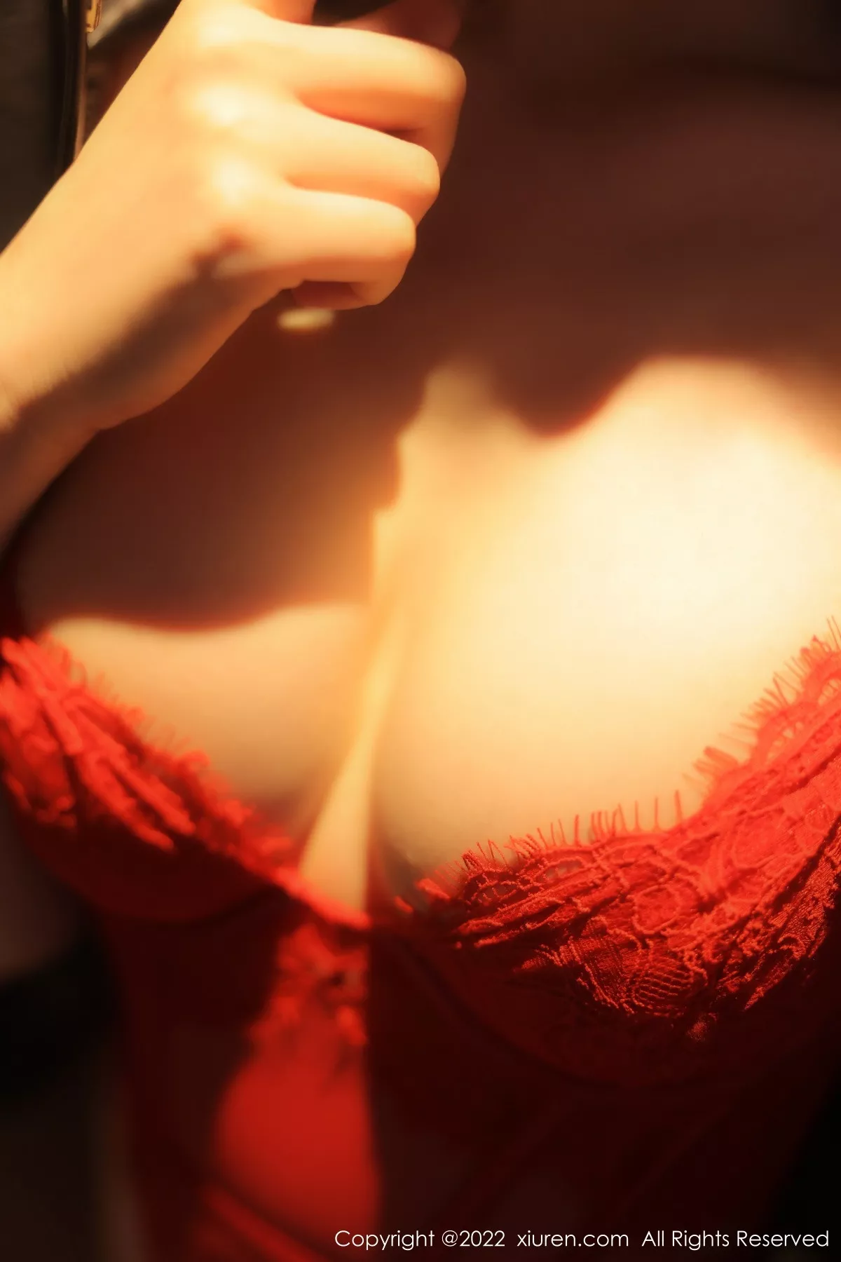 [XiuRen秀人网]第5710期顾乔楠写真  第6张-《94零社区》