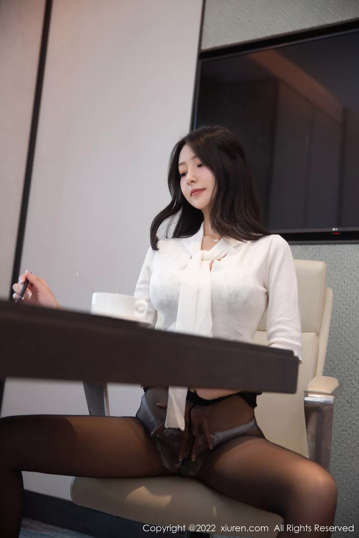 [XiuRen秀人网]第5705期熊小诺写真  第4张-《94零社区》