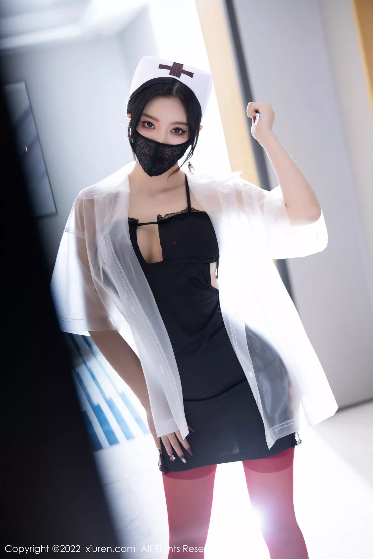 [XiuRen秀人网]第5751期杨晨晨写真  第3张-《94零社区》