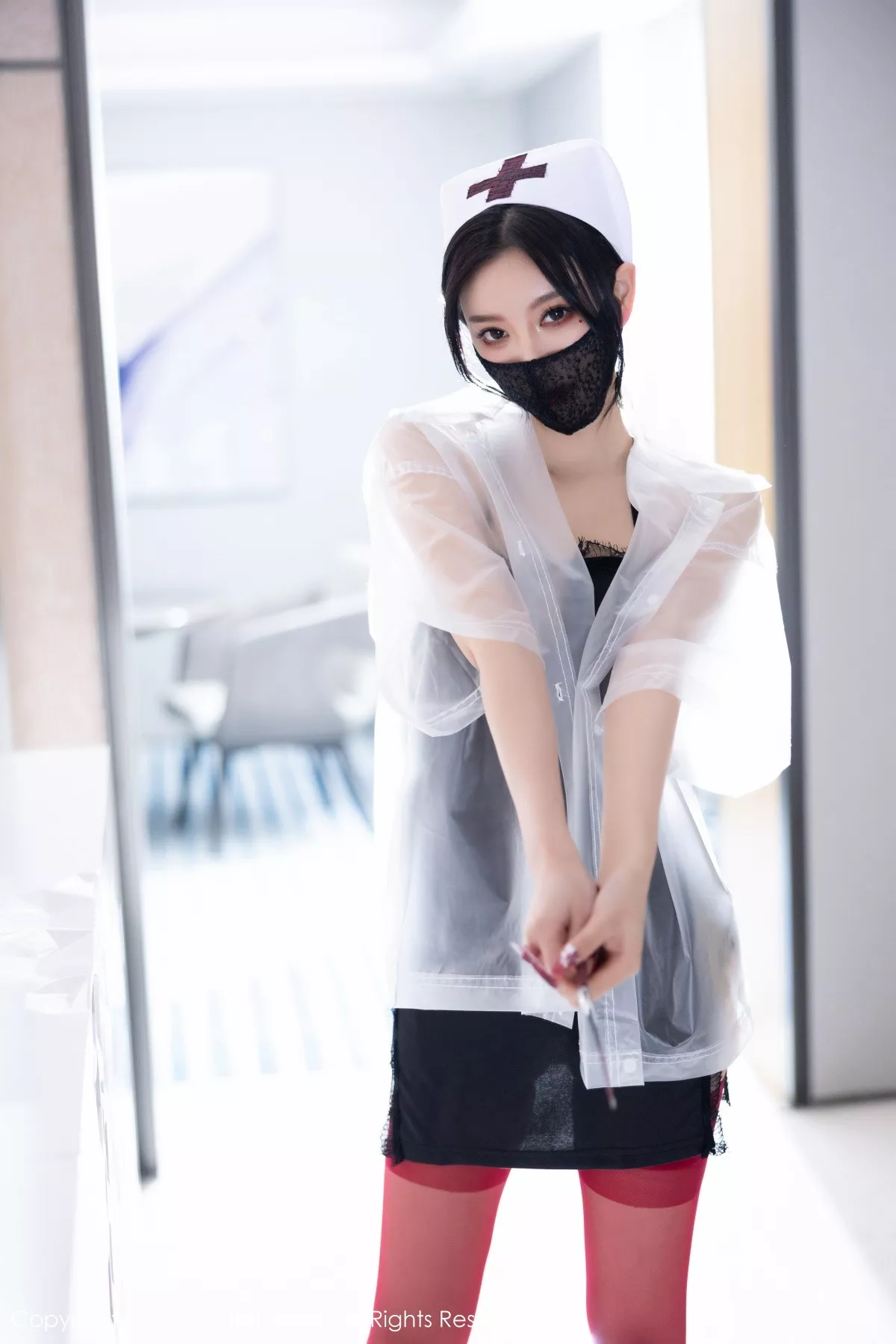 [XiuRen秀人网]第5751期杨晨晨写真  第4张-《94零社区》