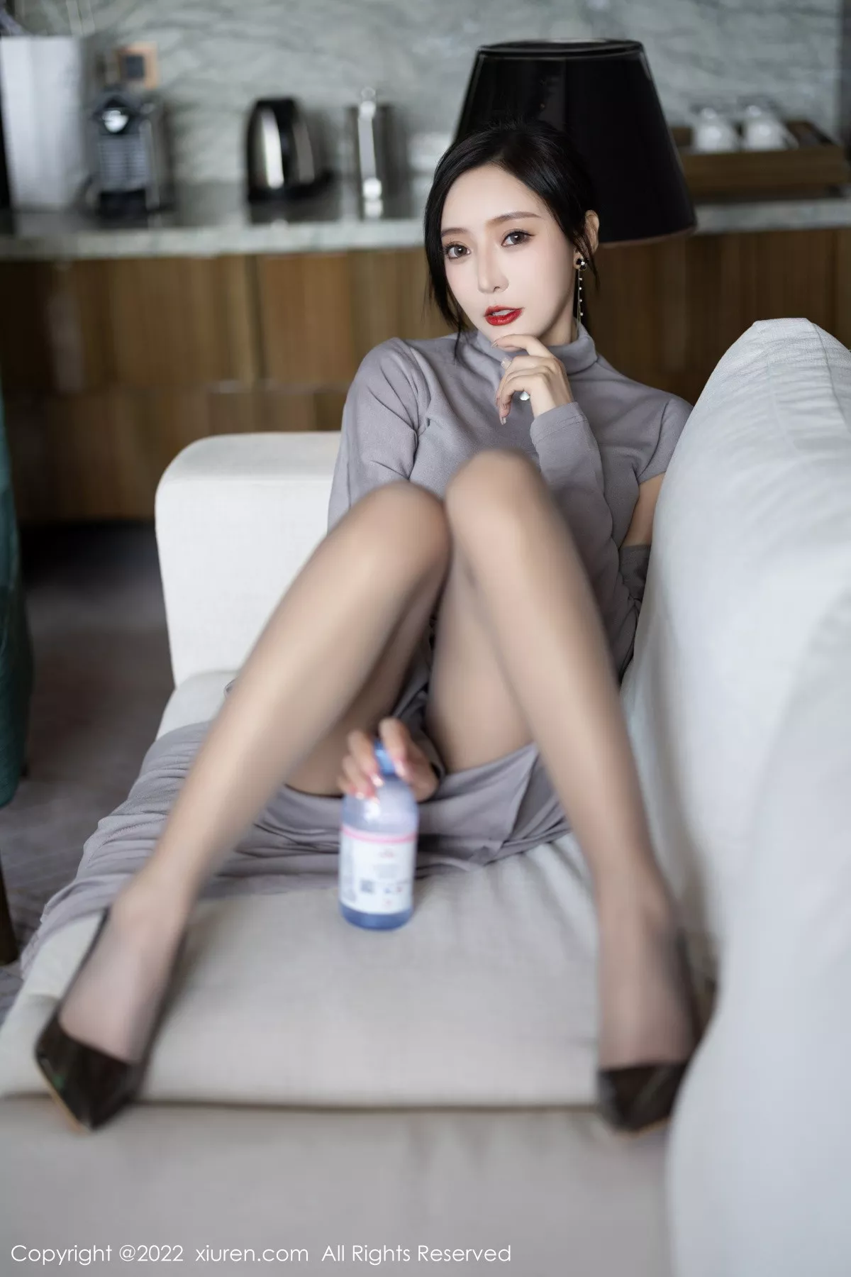 [XiuRen秀人网]第5745期王馨瑶写真  第32张-《94零社区》