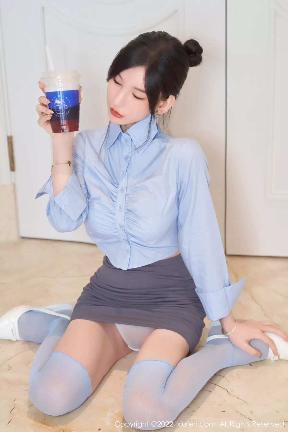 [XiuRen秀人网]第5812期周于希写真  第17张-《94零社区》