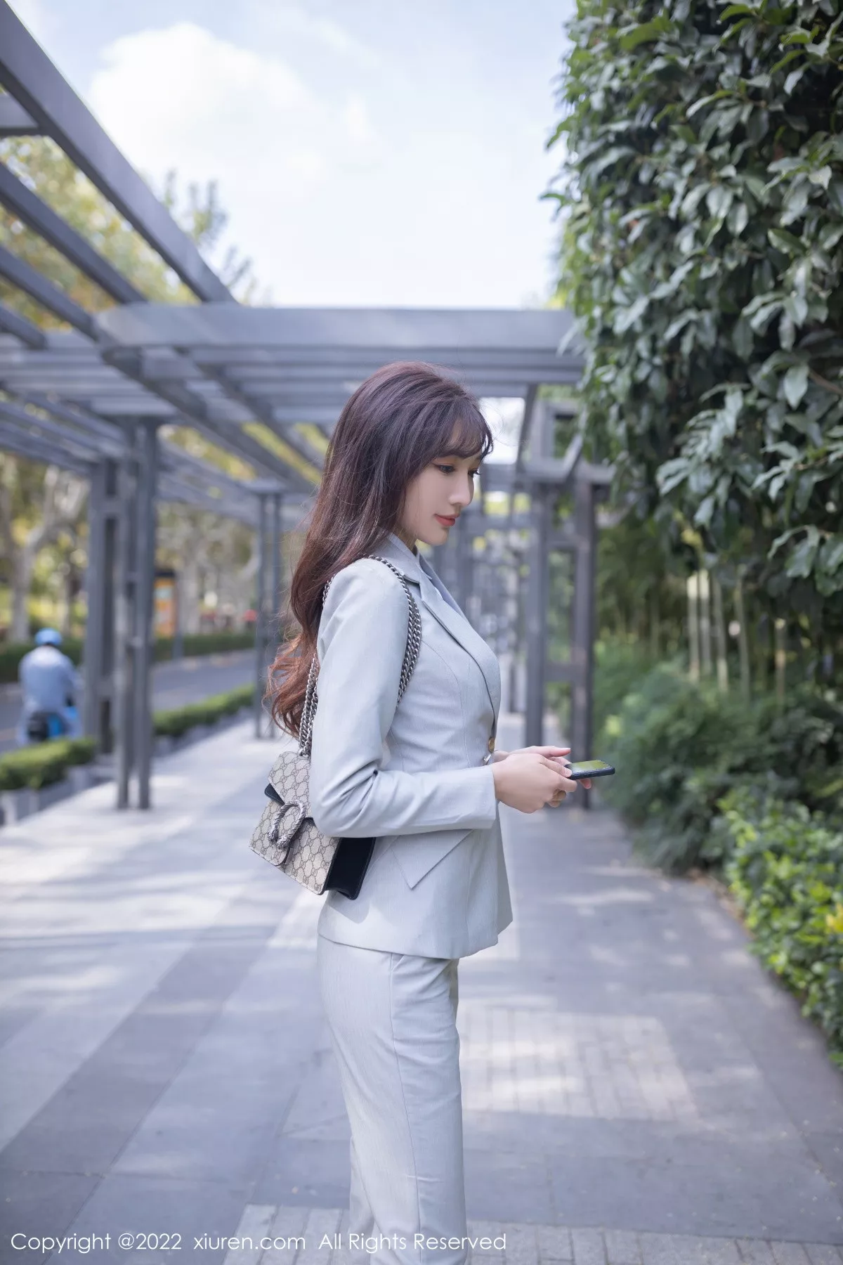 [XiuRen秀人网]第5840期陆萱萱写真  第1张-《94零社区》