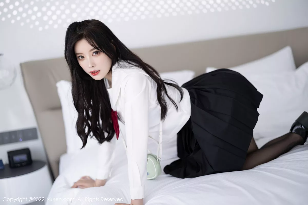 [XiuRen秀人网]第5823期杨晨晨写真  第9张-《94零社区》