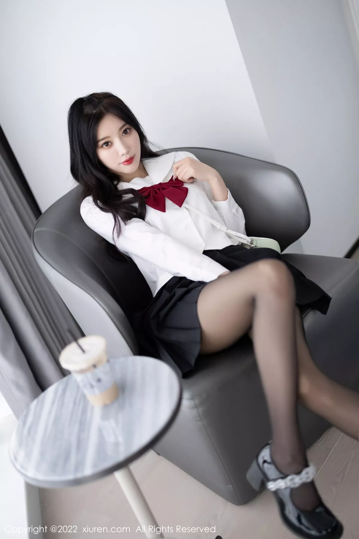 [XiuRen秀人网]第5823期杨晨晨写真  第17张-《94零社区》