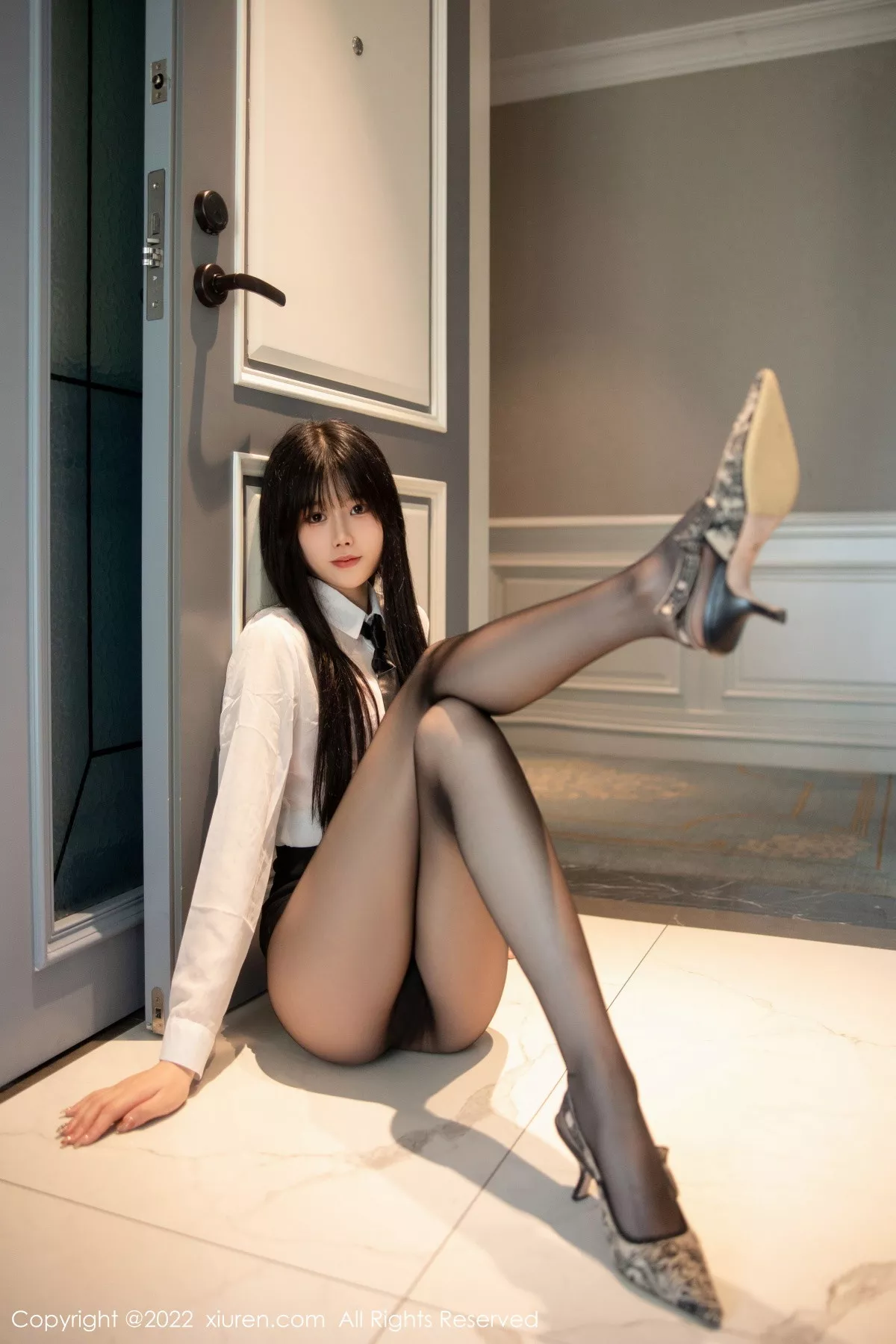 [XiuRen秀人网]第5861期77qiqi写真  第12张-《94零社区》