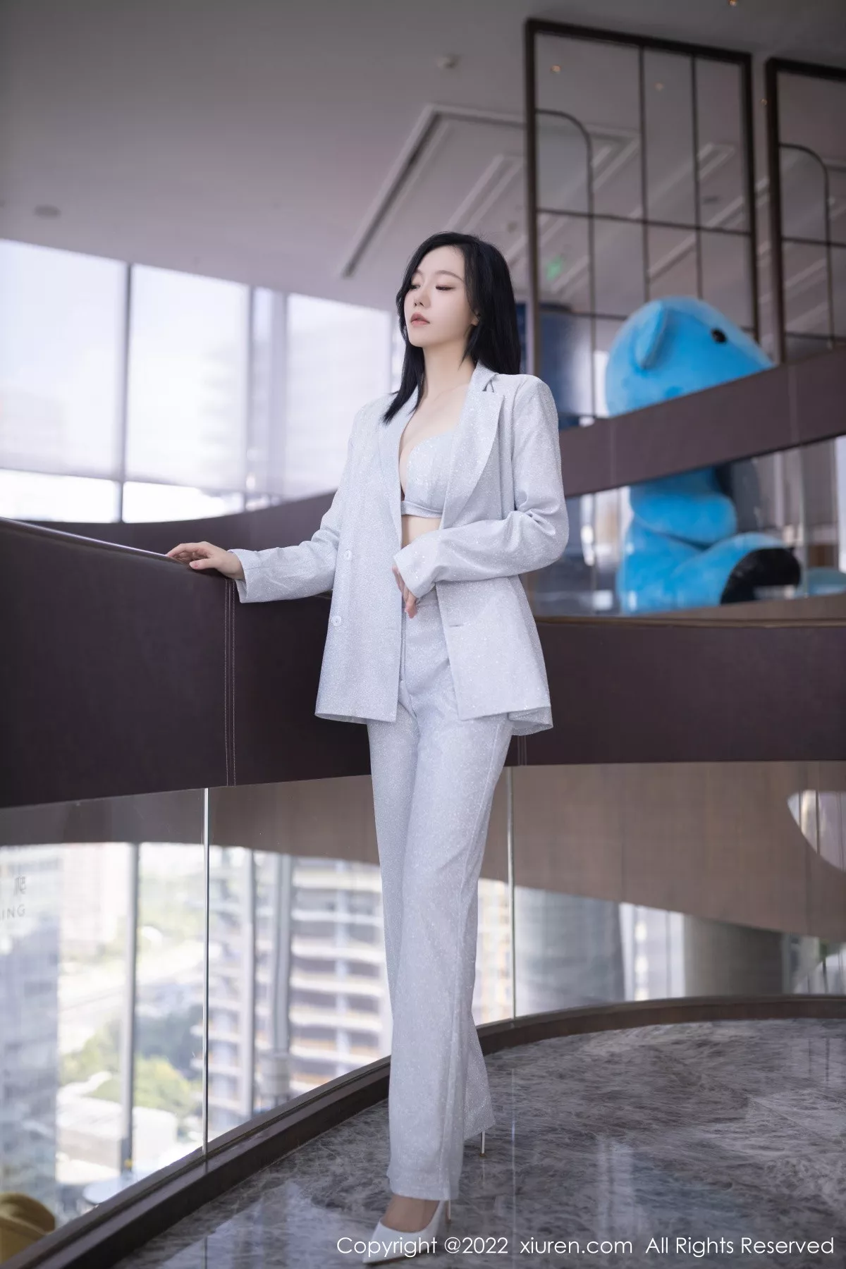 [XiuRen秀人网]第5859期安然写真  第2张-《94零社区》