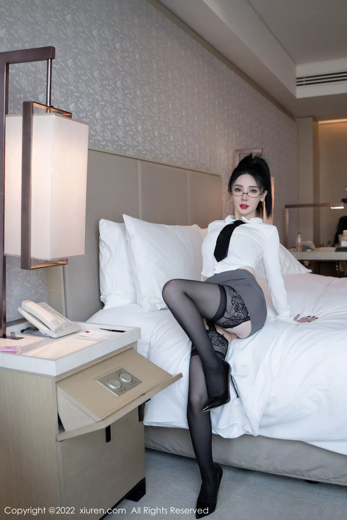 [XiuRen秀人网]第5856期潘娇娇写真  第26张-《94零社区》