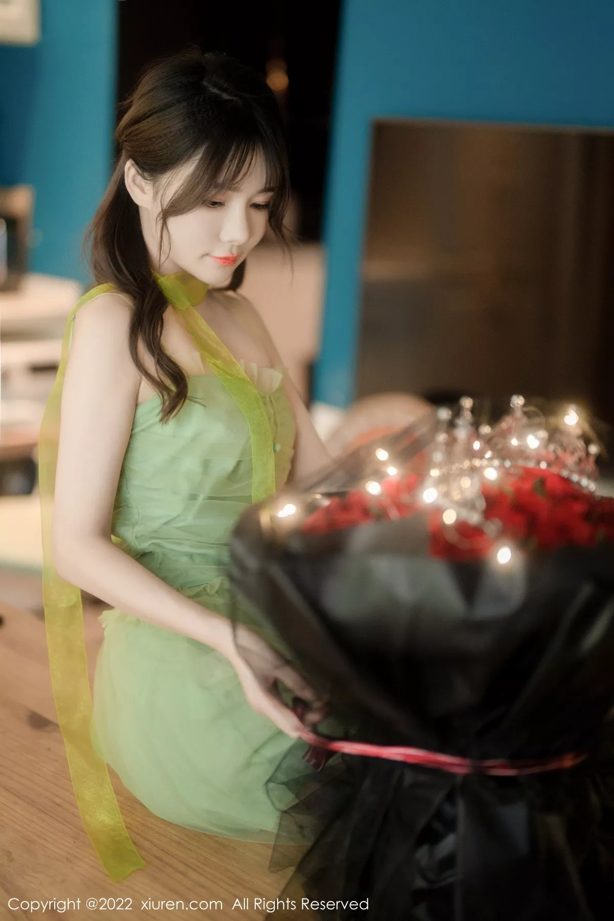 [XiuRen秀人网]第5875期婠婠么写真  第9张-《94零社区》