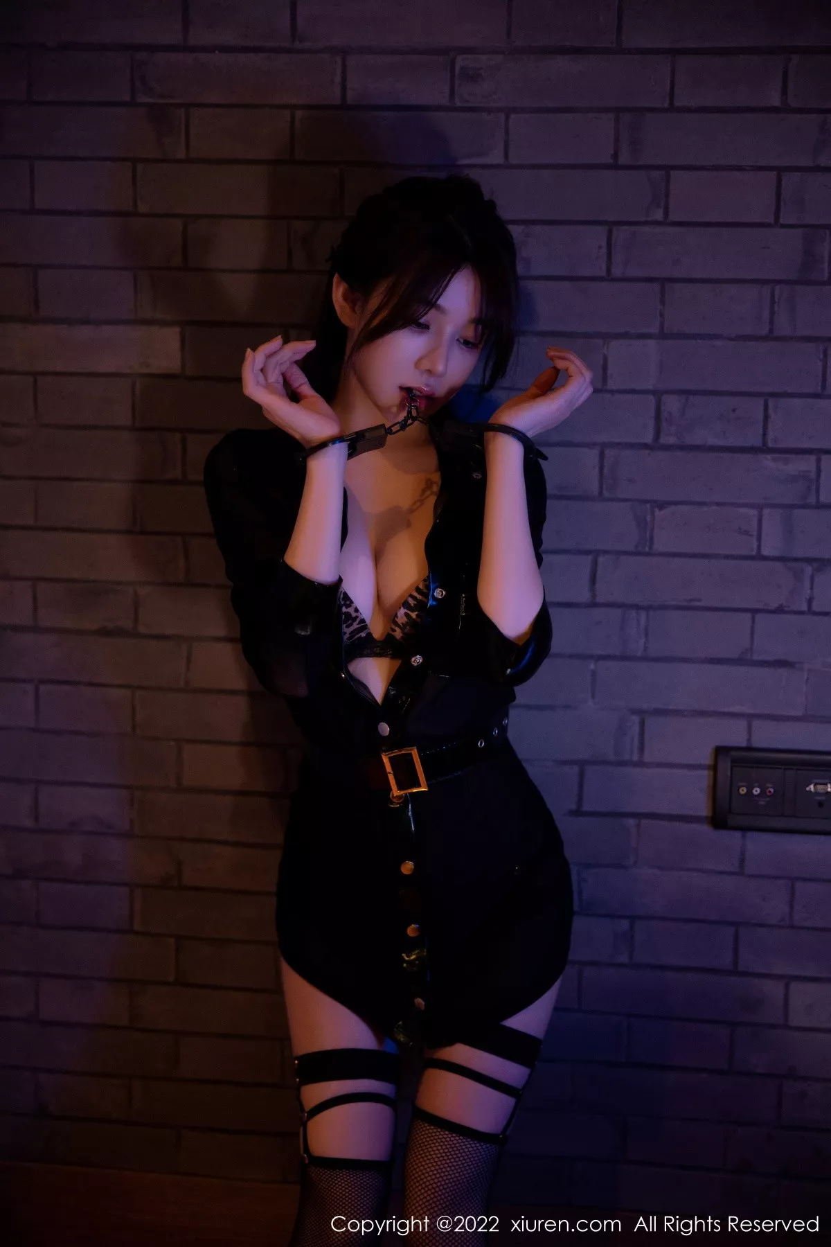 [XiuRen秀人网]第5931期婠婠么写真  第17张-《94零社区》