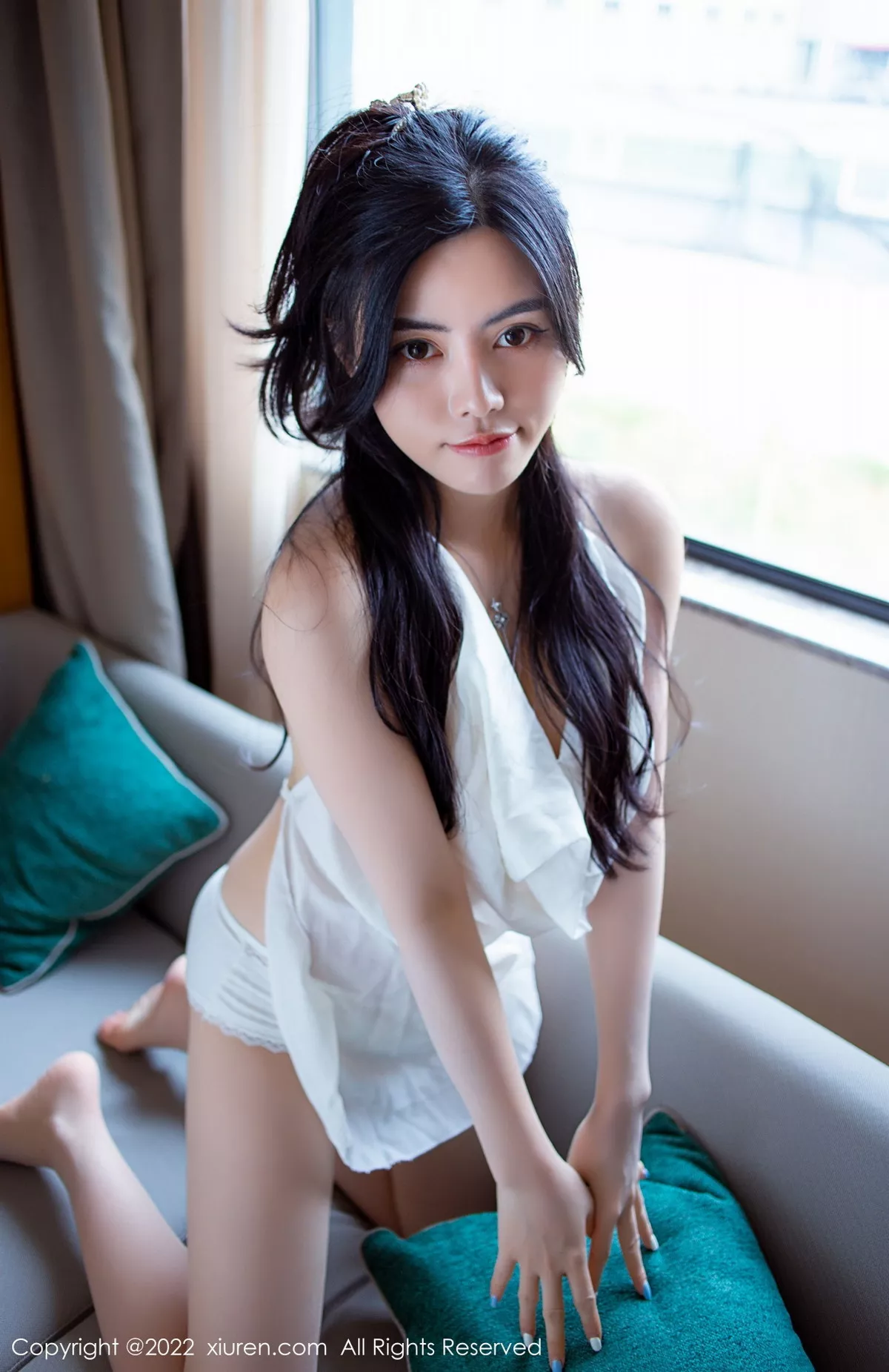 [XiuRen秀人网]第5929期白甜写真  第3张-《94零社区》