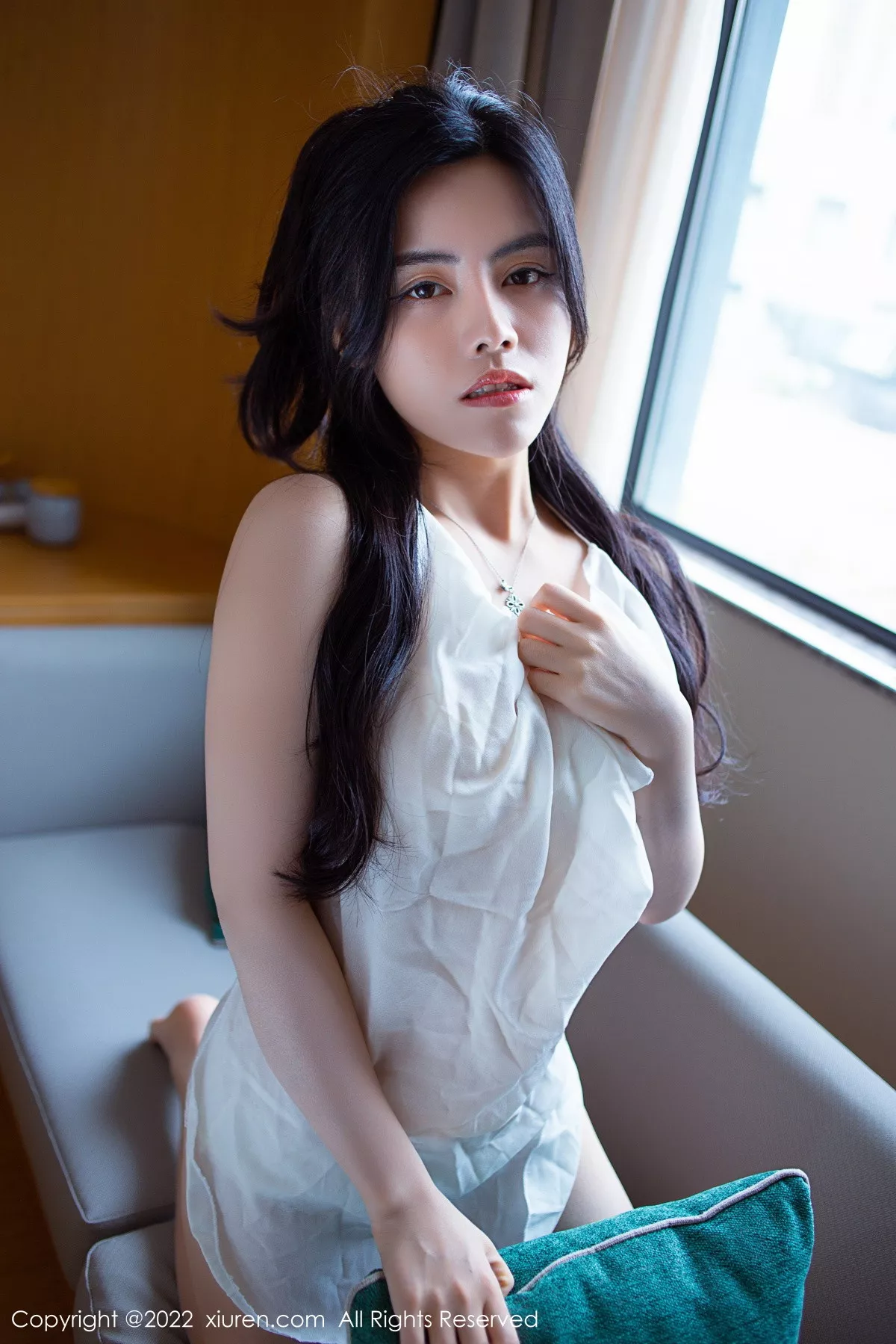 [XiuRen秀人网]第5929期白甜写真  第5张-《94零社区》