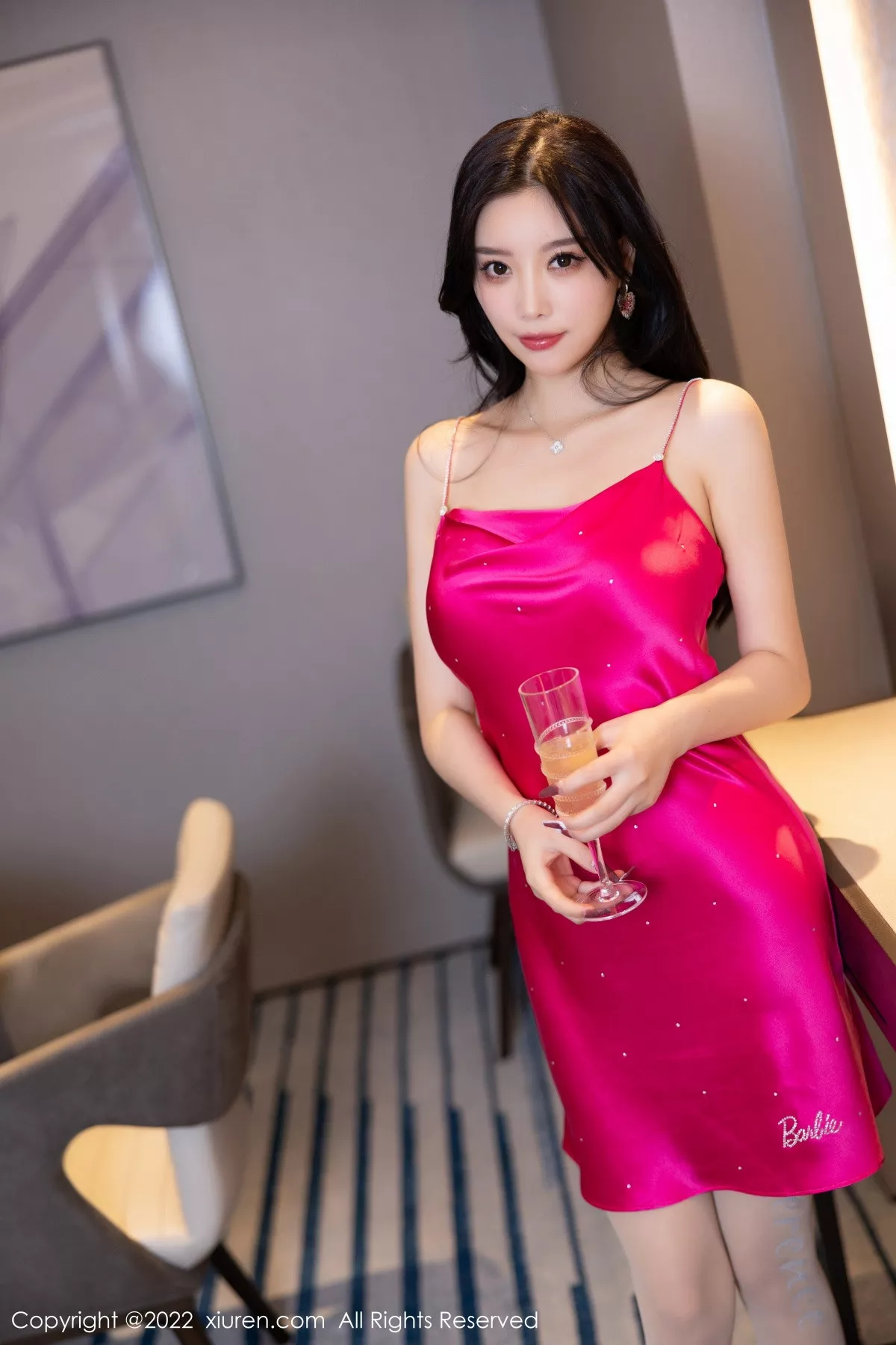 [XiuRen秀人网]第5959期杨晨晨写真  第5张-《94零社区》