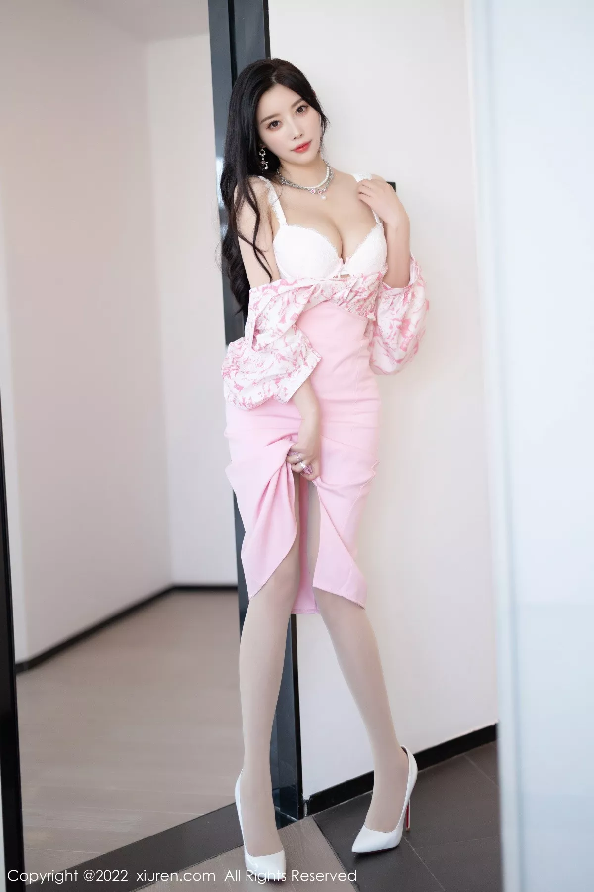 [XiuRen秀人网]第5927期杨晨晨写真  第30张-《94零社区》