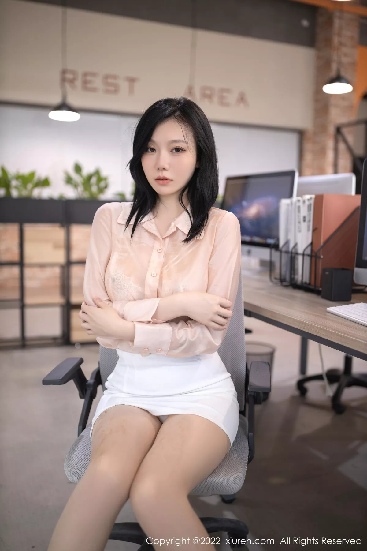 [XiuRen秀人网]第5960期安然写真  第24张-《94零社区》
