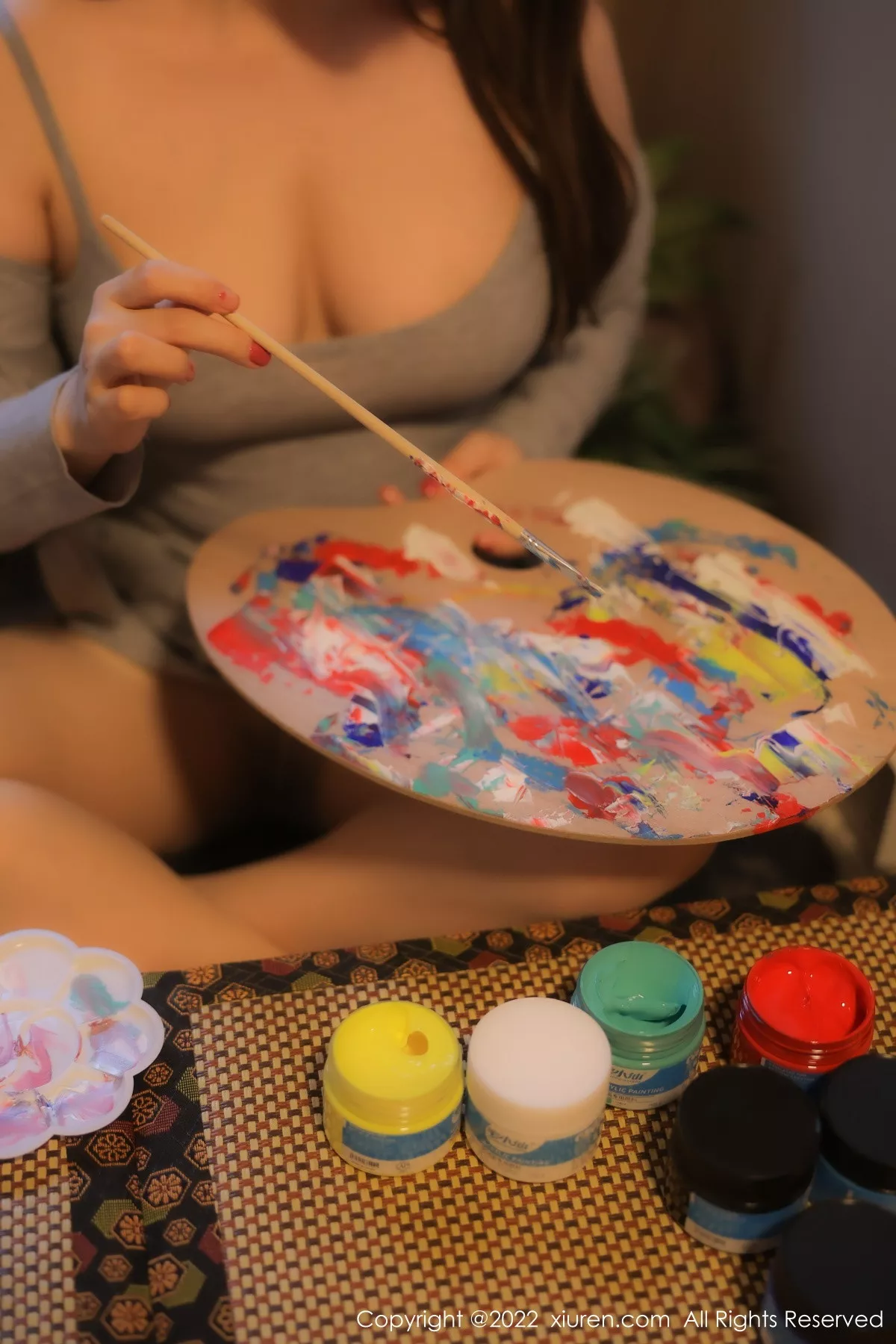 [XiuRen秀人网]第5943期豆瓣酱写真  第2张-《94零社区》