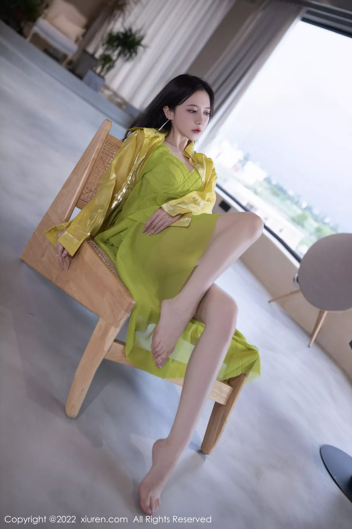 [XiuRen秀人网]第5979期鱼子酱写真  第2张-《94零社区》