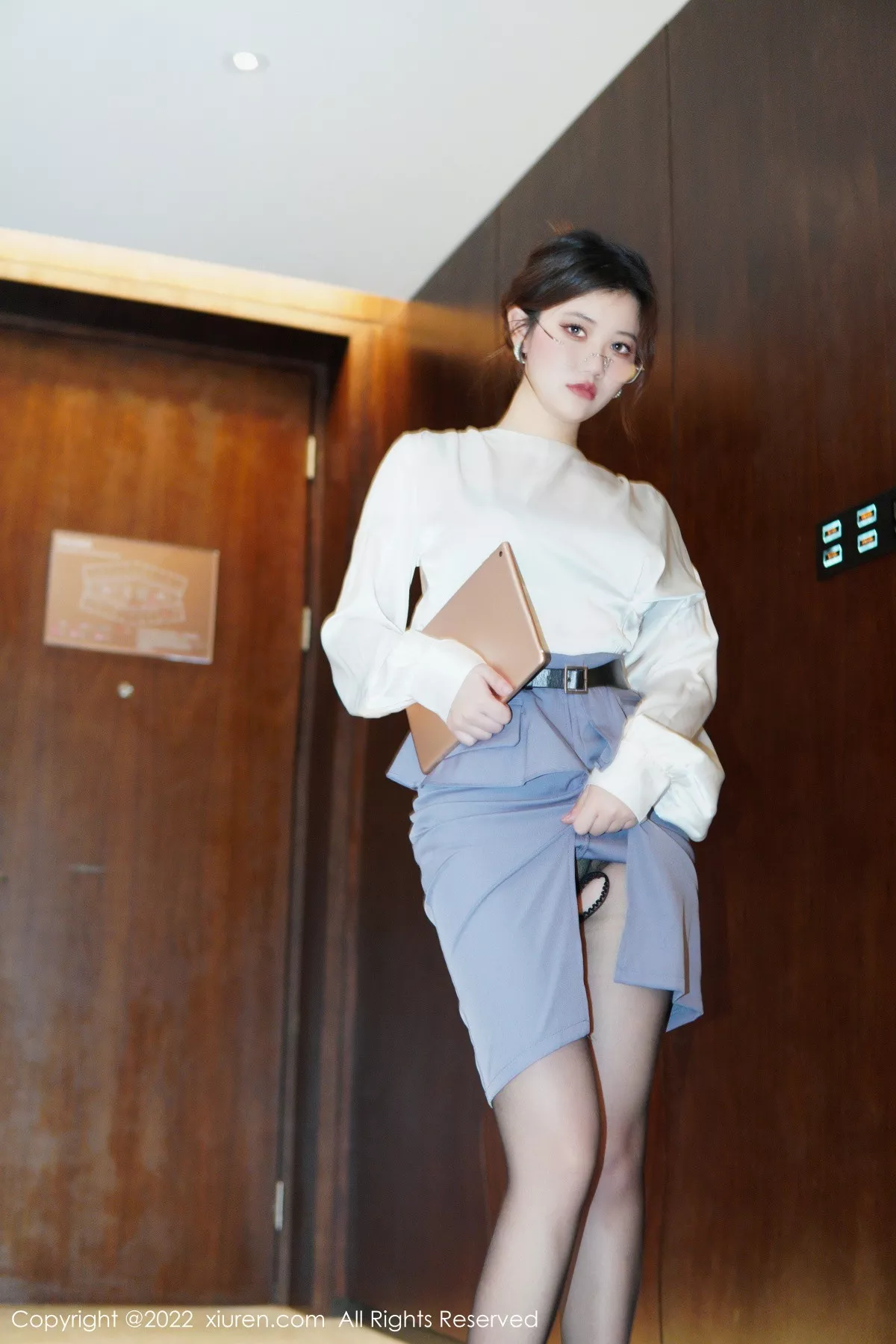 [XiuRen秀人网]第6028期奈奈子写真  第4张-《94零社区》