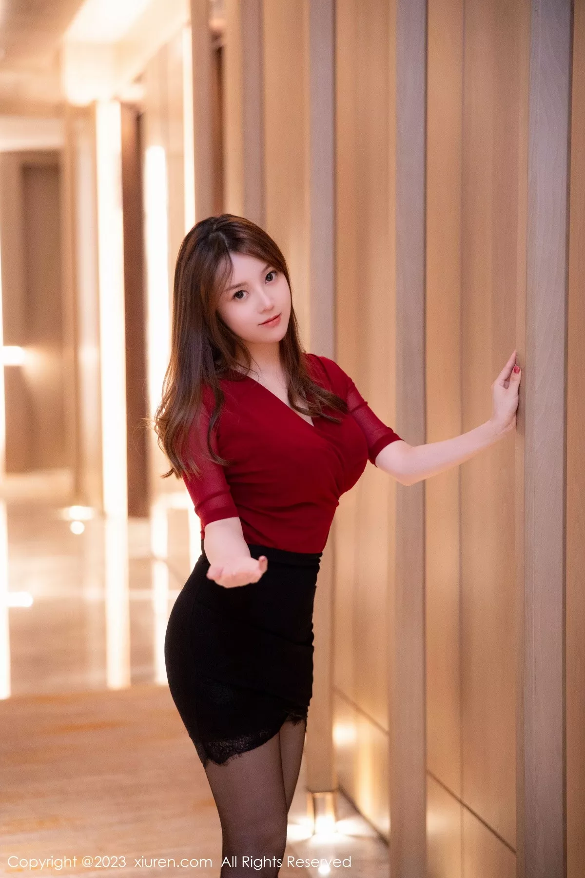 [XiuRen秀人网]第6096期豆瓣酱写真  第5张-《94零社区》