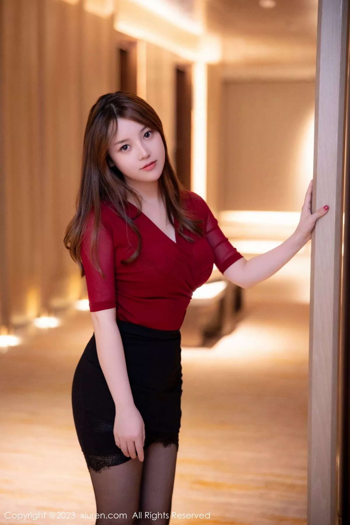 [XiuRen秀人网]第6096期豆瓣酱写真  第6张-《94零社区》