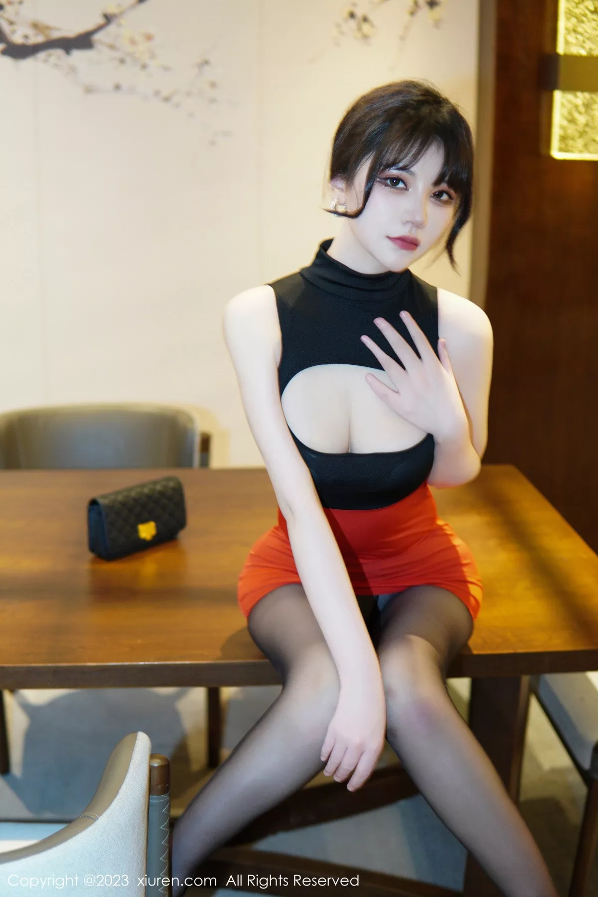 [XiuRen秀人网]第6075期桃桃子写真  第14张-《94零社区》