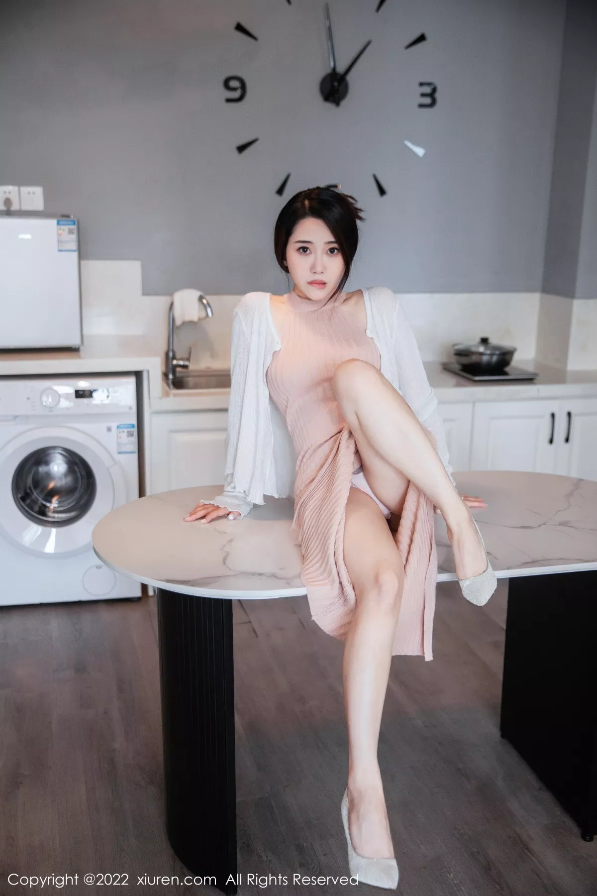 [XiuRen秀人网]第6066期严利娅写真  第3张-《94零社区》