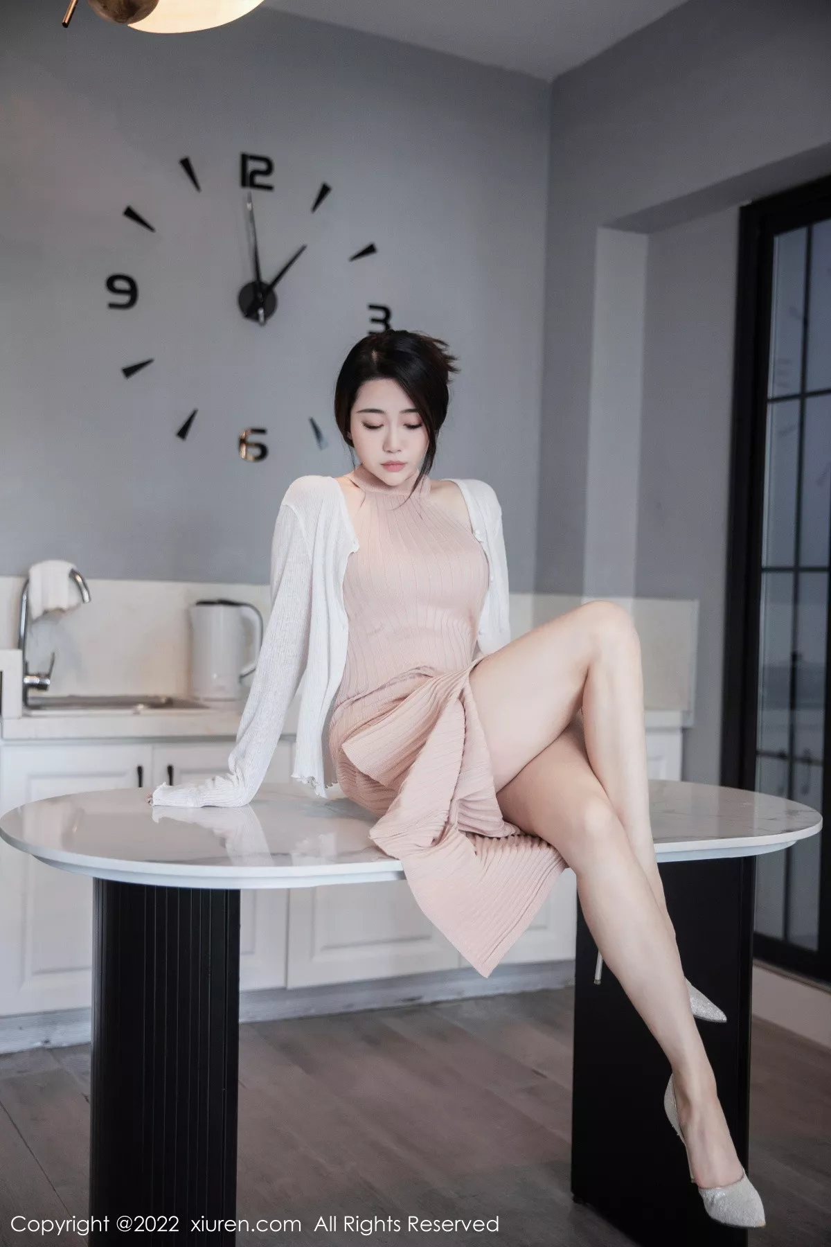 [XiuRen秀人网]第6066期严利娅写真  第18张-《94零社区》