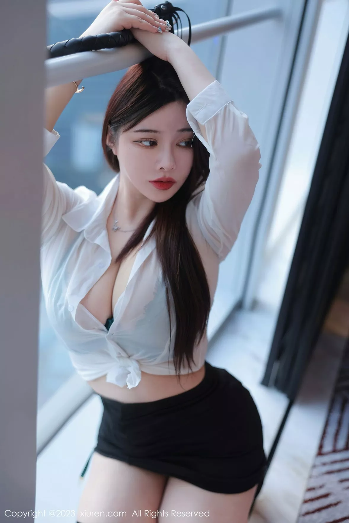 [XiuRen秀人网]第6118期软软爱吃肉写真  第28张-《94零社区》