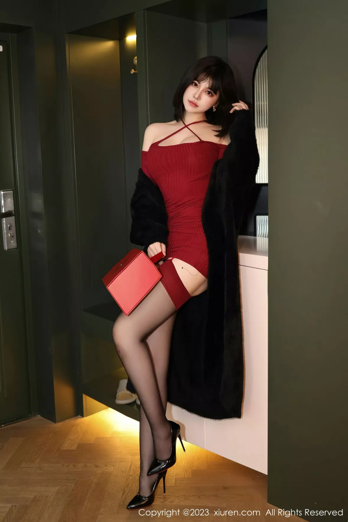 [XiuRen秀人网]第6144期桃桃子写真  第9张-《94零社区》