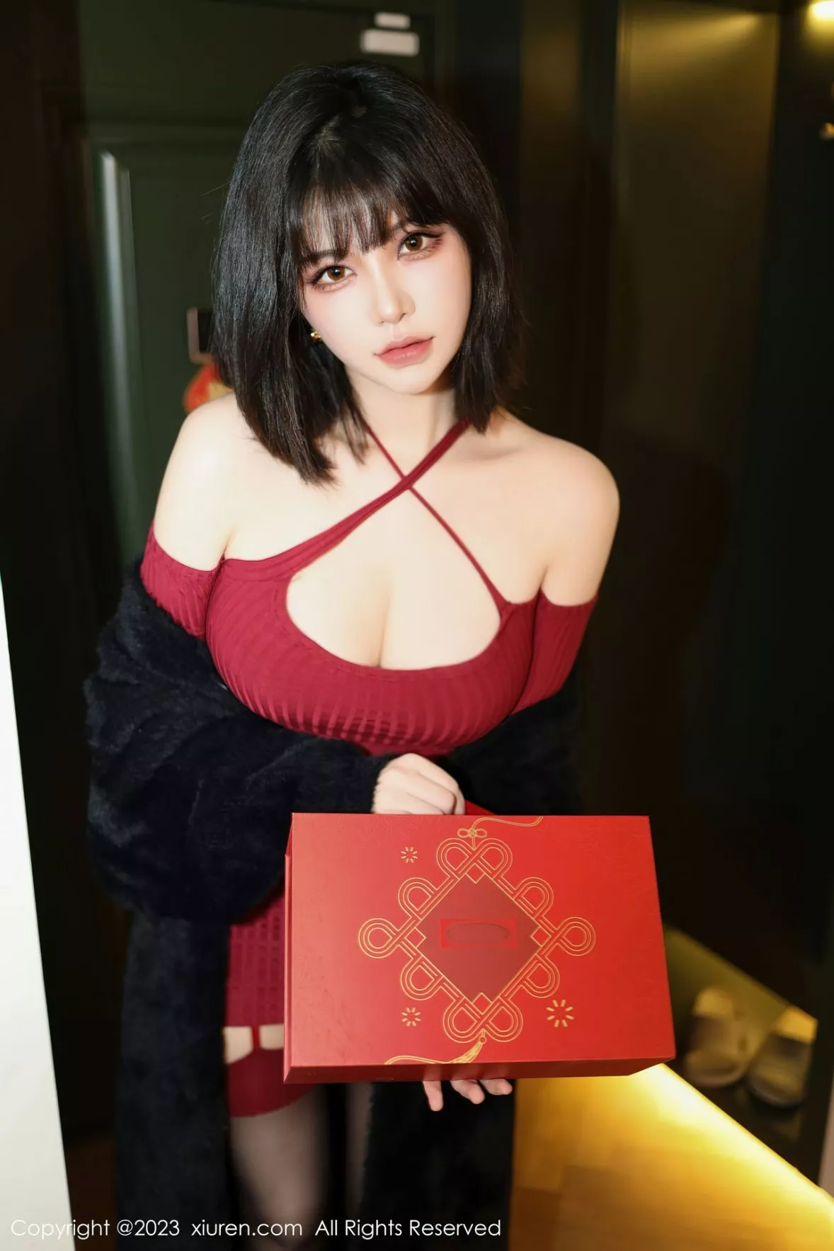 [XiuRen秀人网]第6144期桃桃子写真  第12张-《94零社区》