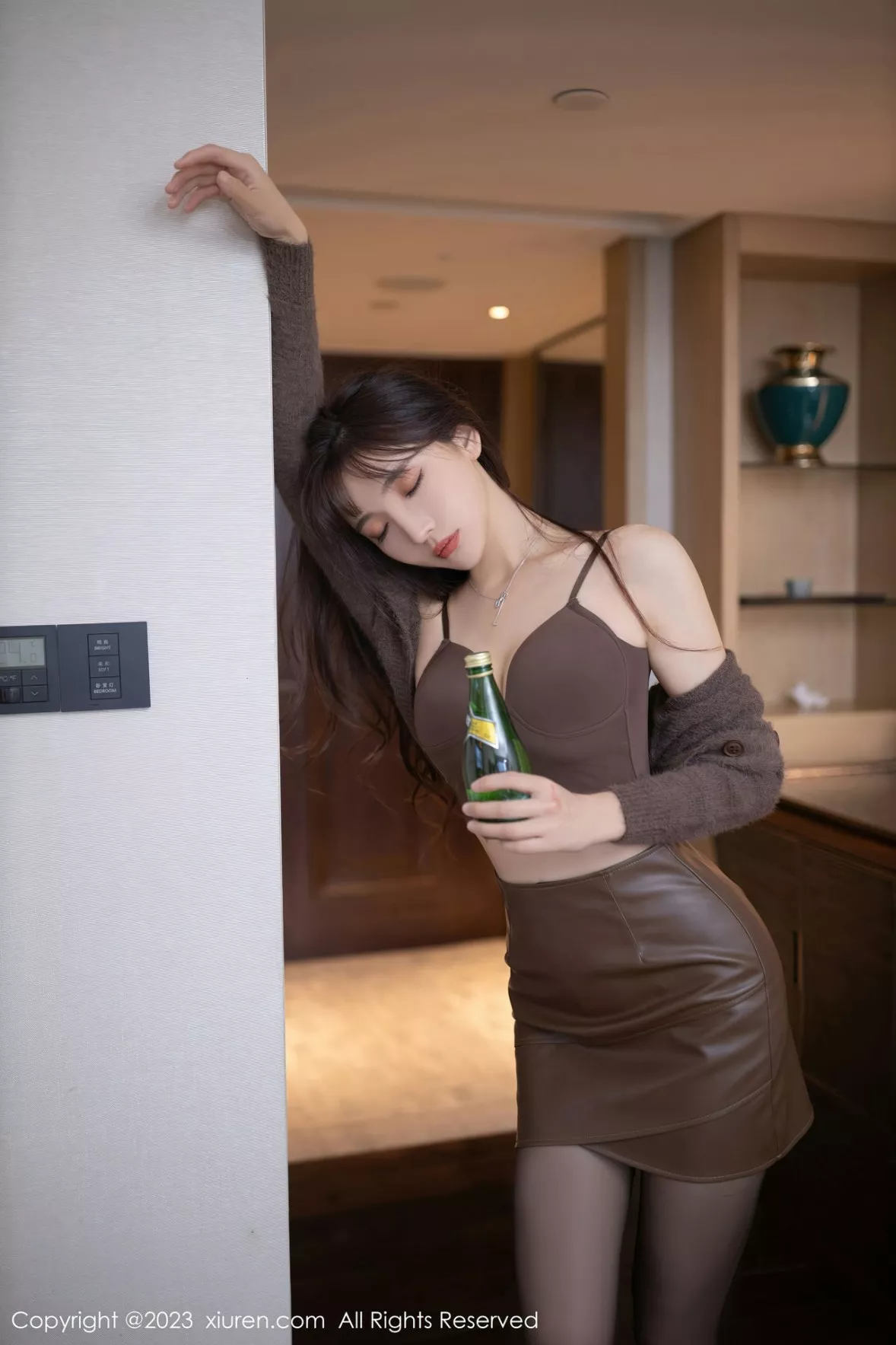 [XiuRen秀人网]第6165期陆萱萱写真  第7张-《94零社区》