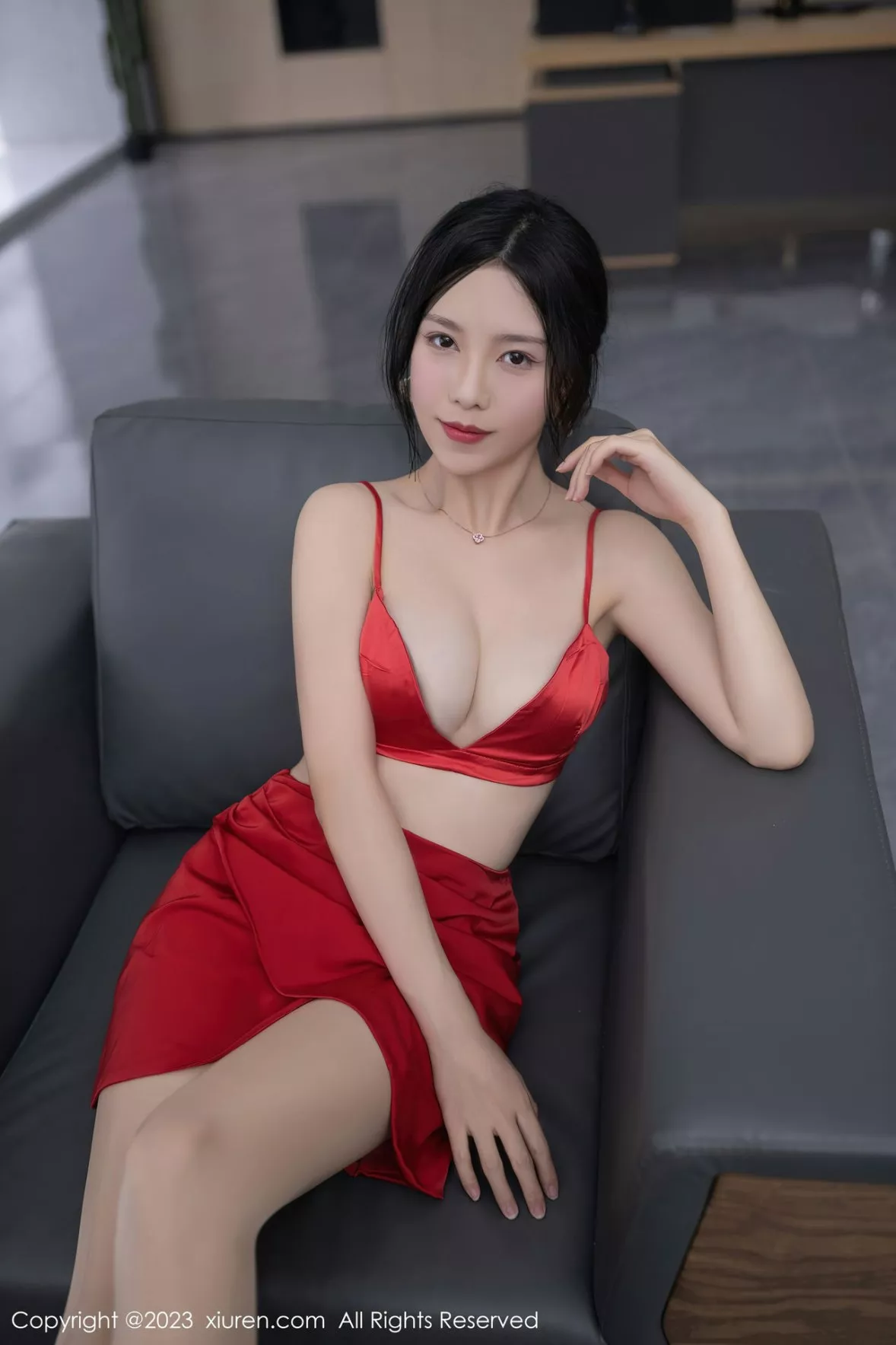 [XiuRen秀人网]第6189期利世写真  第21张-《94零社区》