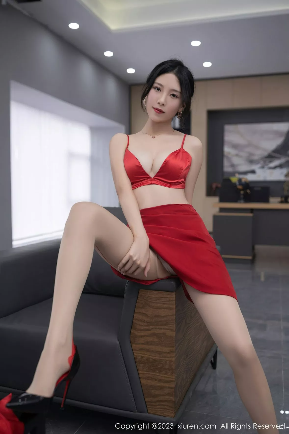 [XiuRen秀人网]第6189期利世写真  第28张-《94零社区》