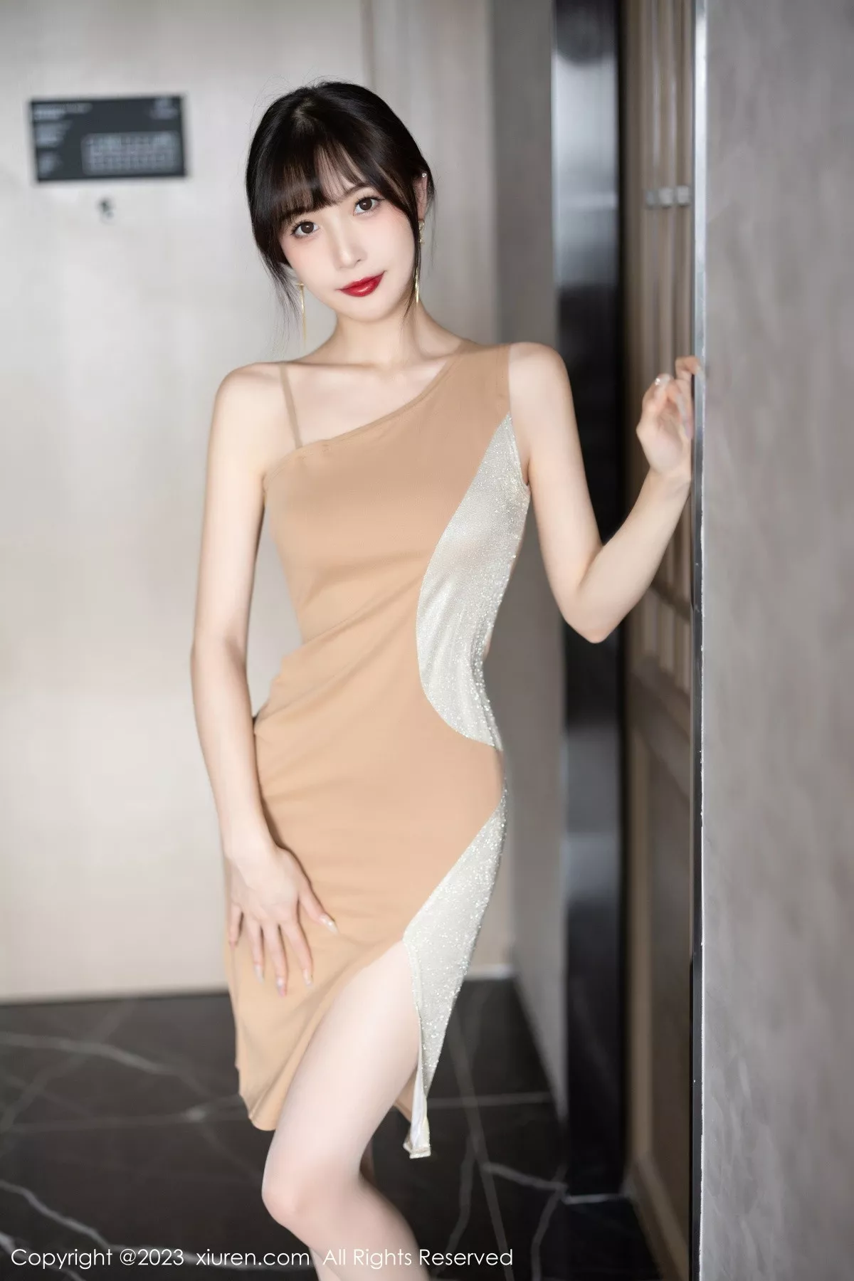 [XiuRen秀人网]第6236期林星阑写真  第1张-《94零社区》