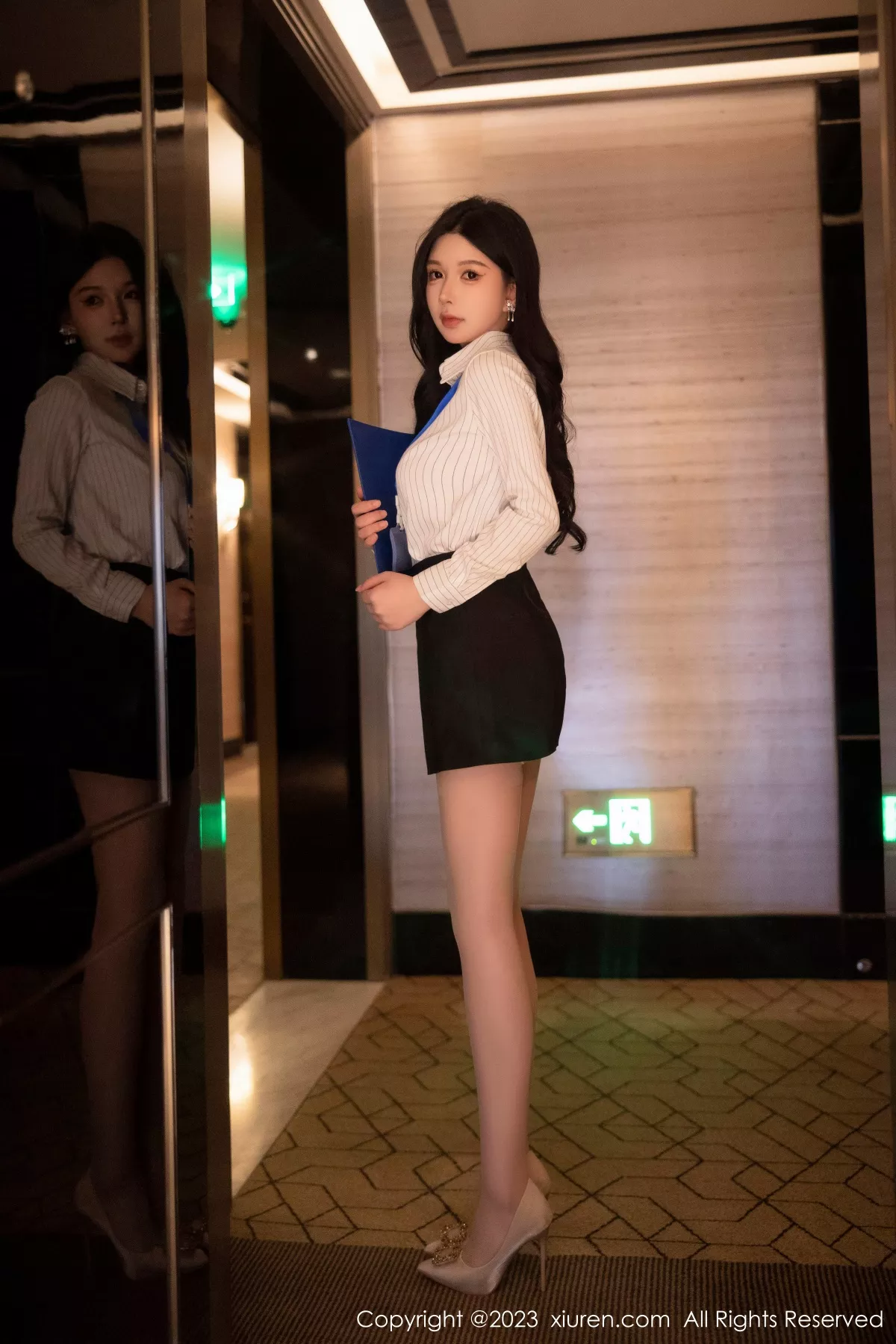 [XiuRen秀人网]第6247期林珊珊写真  第4张-《94零社区》