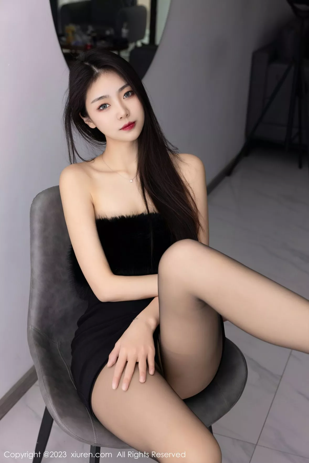 [XiuRen秀人网]第6275期可乐写真  第11张-《94零社区》