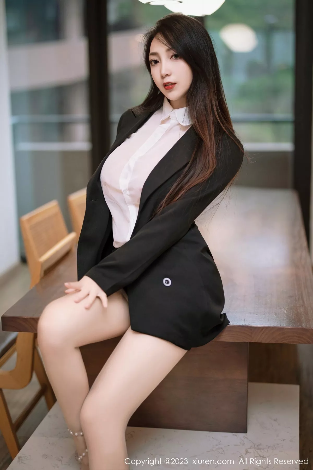 [XiuRen秀人网]第6341期娇喘JC写真  第3张-《94零社区》