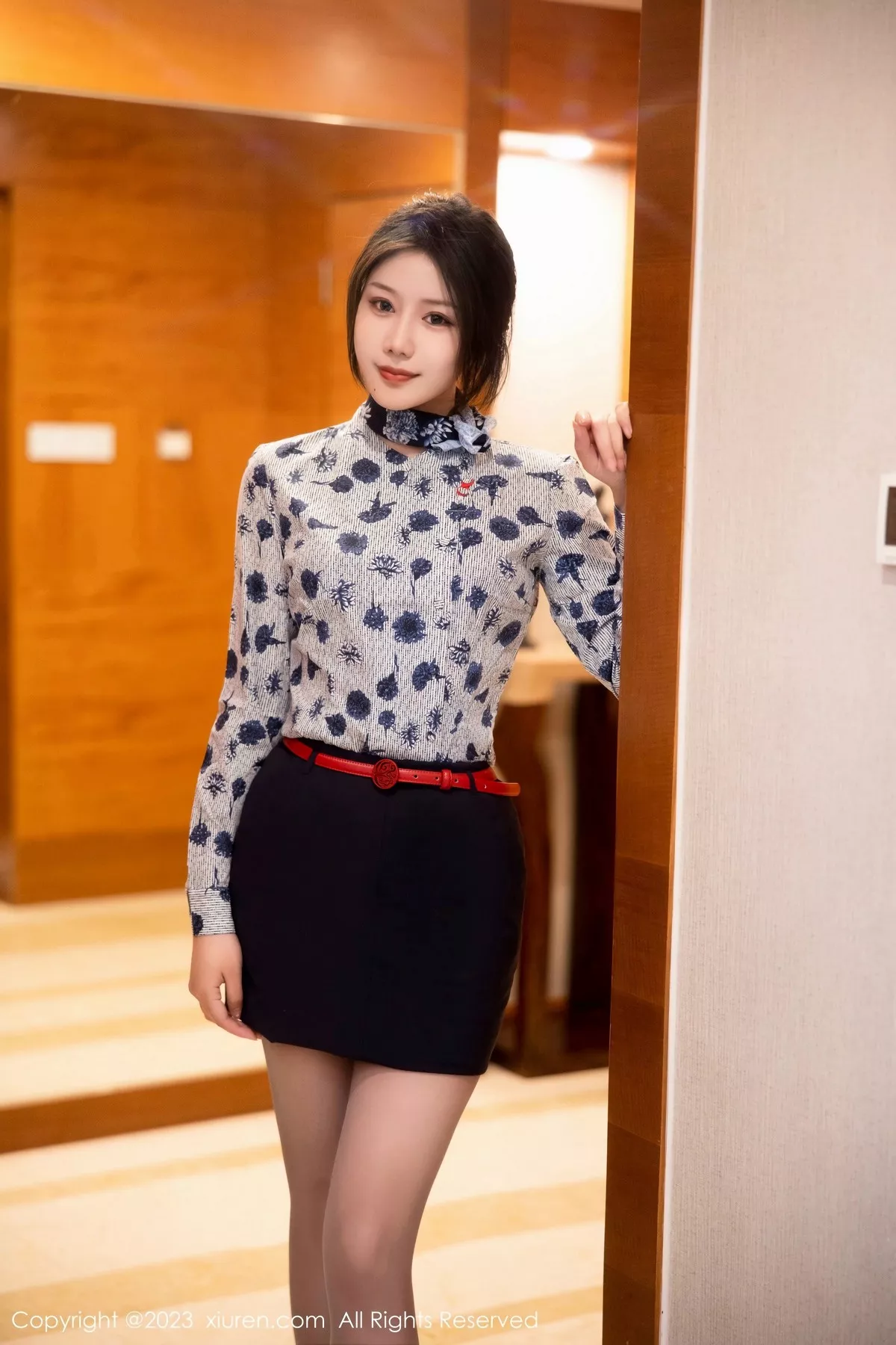 [XiuRen秀人网]第6338期王楚璇写真  第1张-《94零社区》
