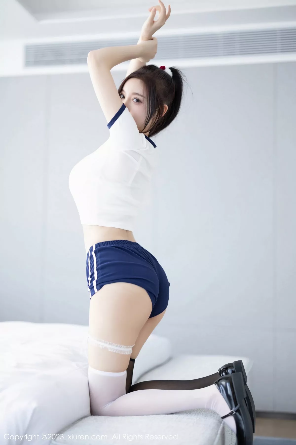 [XiuRen秀人网]第6337期杨晨晨写真  第15张-《94零社区》