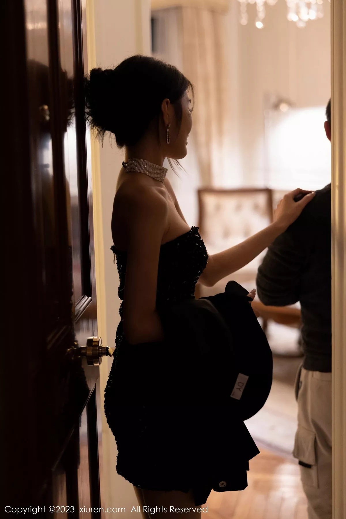 [XiuRen秀人网]第6335期媛媛酱写真  第9张-《94零社区》