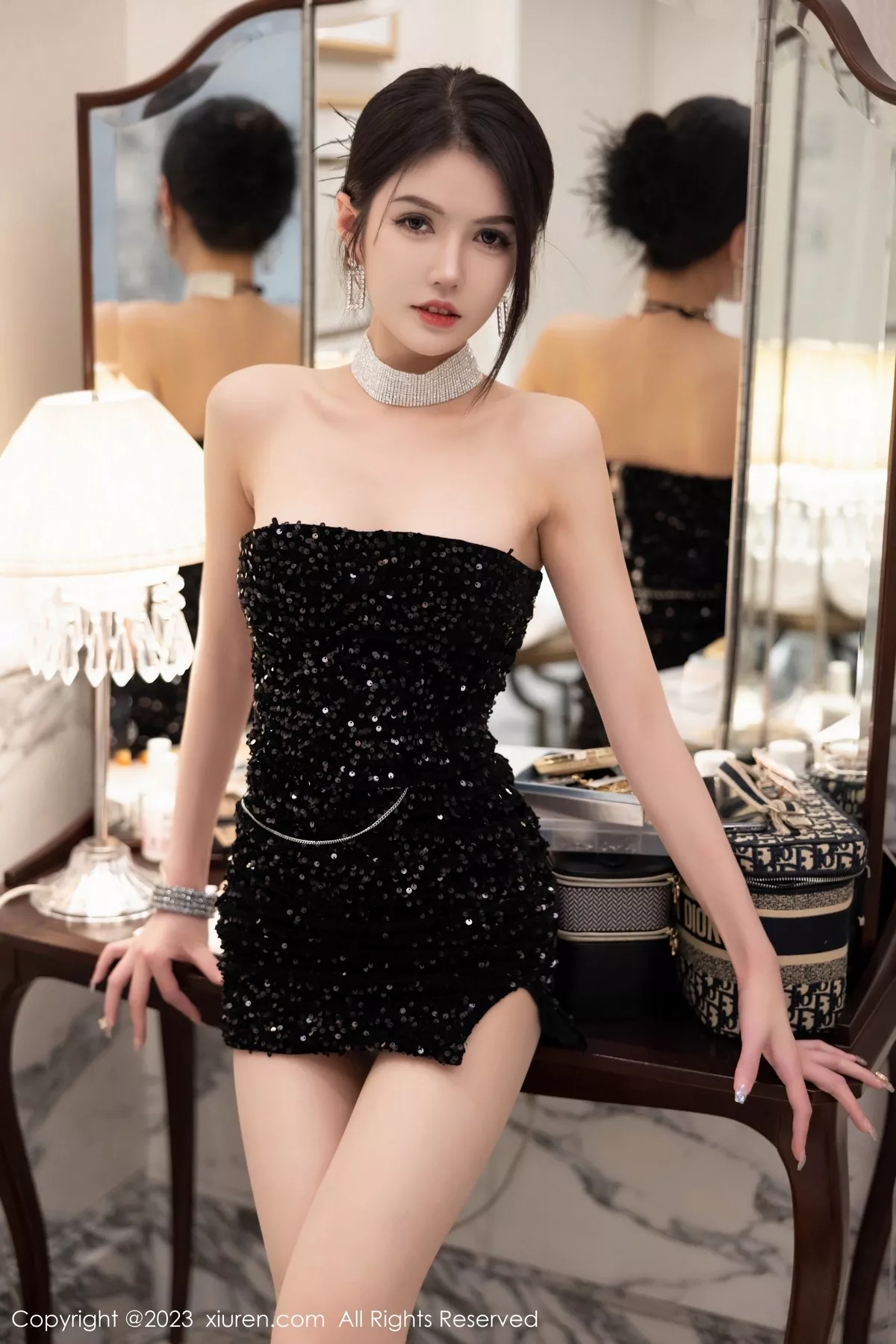 [XiuRen秀人网]第6335期媛媛酱写真  第25张-《94零社区》